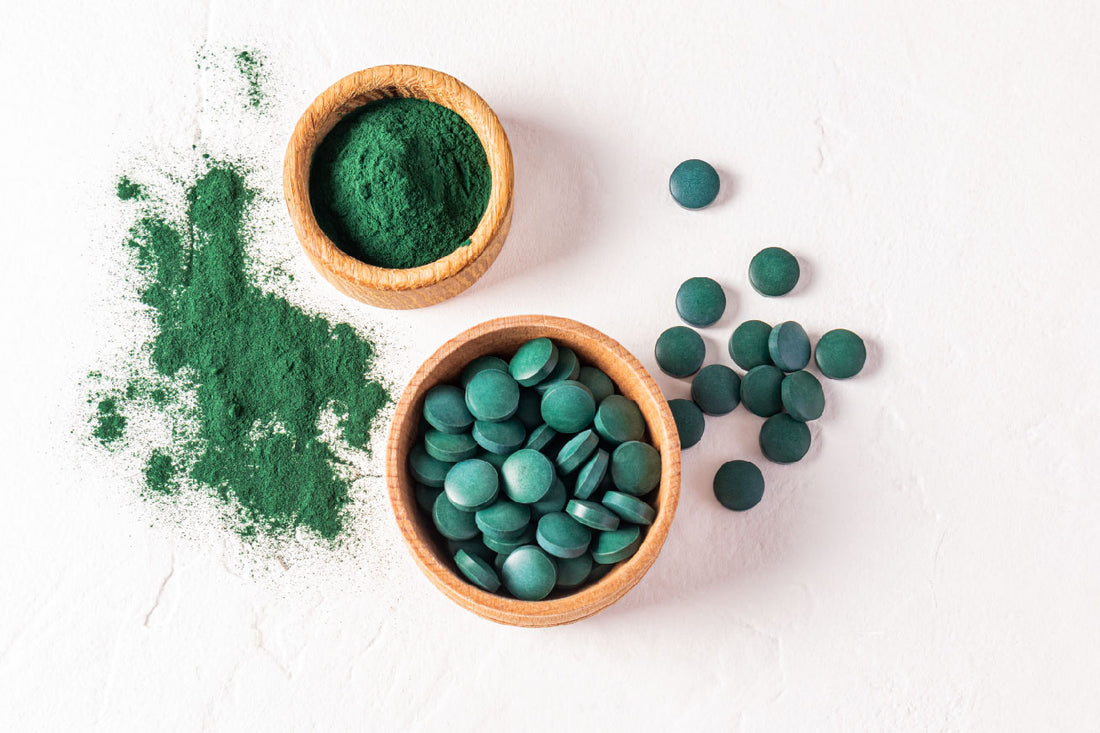 Chlorella vs. Spirulina: Discover Their Unique Traits, Shared Benefits, and Why a 50-50 Blend Enhances Flavour, Nutrition, and Holistic Wellness.